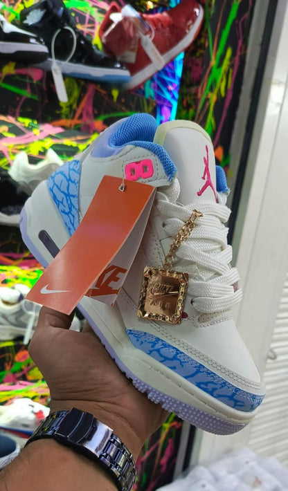 Air Jordan 3 Retro Neapolita